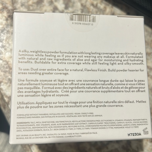 Lilac B Flawless Finish Foundation - Picture 3 of 3